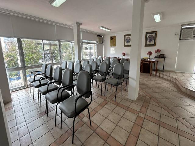 Sala para Locação em Cabo Frio - 4